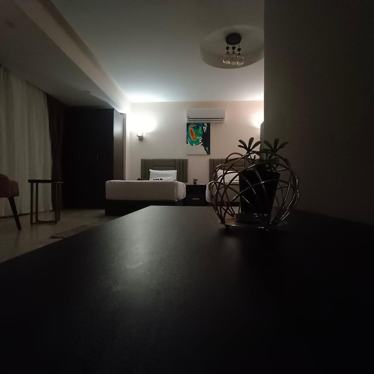 Aziz Egypt Pyramids View Hotel Kafrat al Jabal Exterior photo